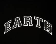 Load image into Gallery viewer, &#39;&#39;EARTH U&#39;&#39; S/S Black Tee
