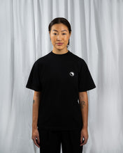 Load image into Gallery viewer, &#39;&#39;ESSENTIALS&#39;&#39; S/S Black Tee
